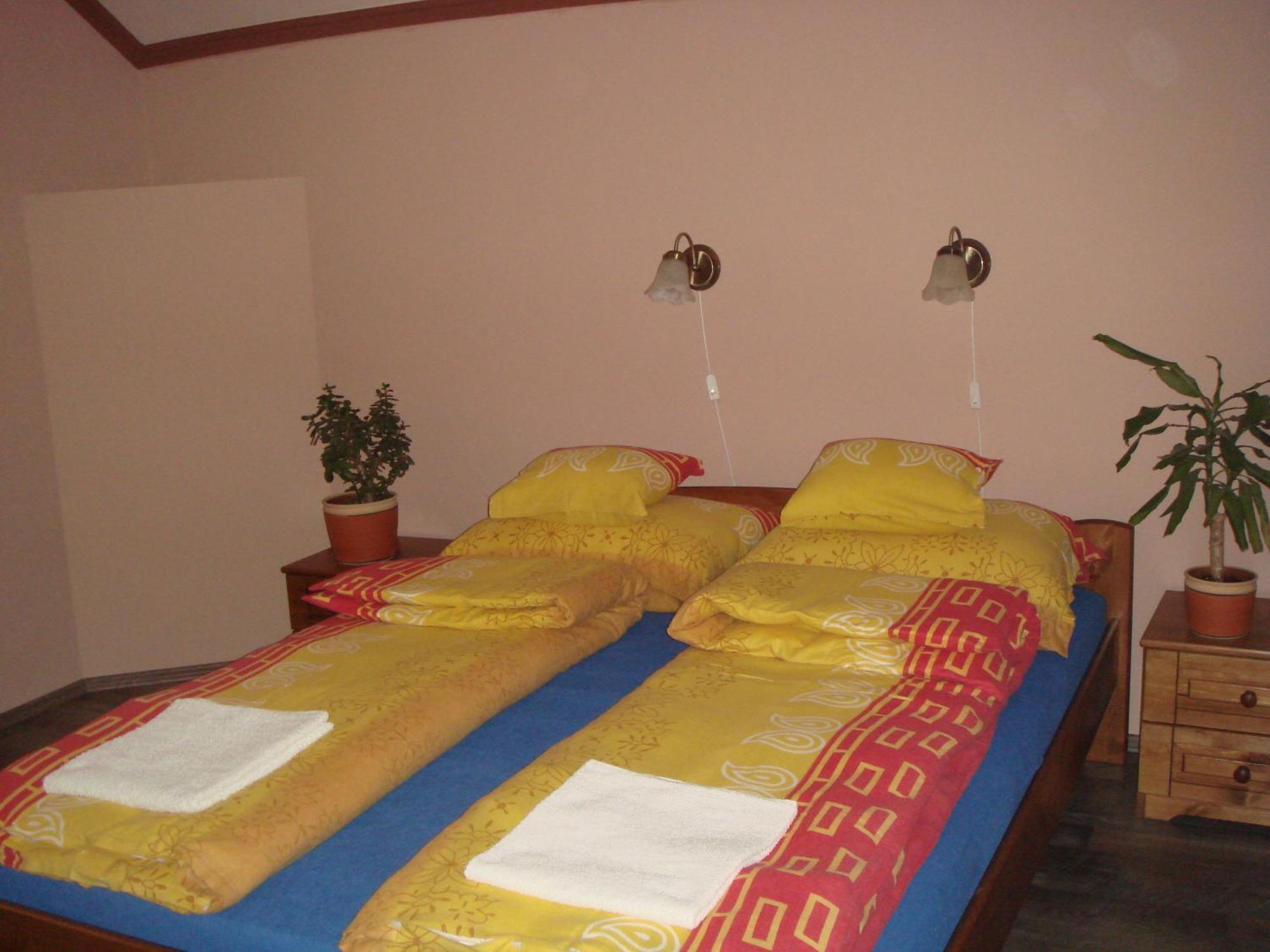 Bed and Breakfast Platan Panzio Nagyszenas Exterior foto